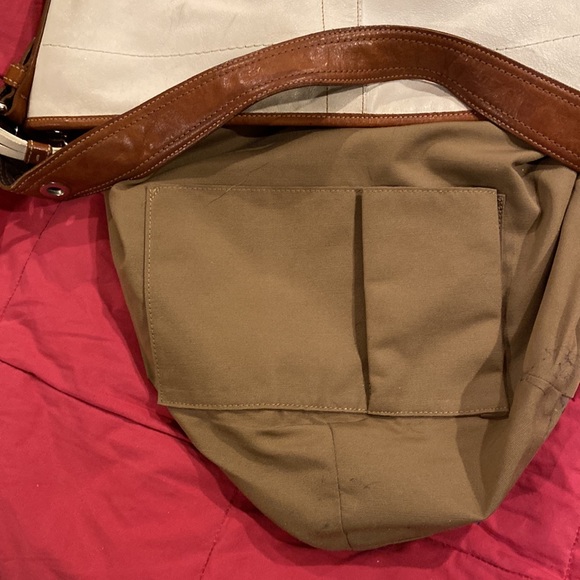 Coach bag Ivory & tan shoulder strap Clean inside Some marks on one side-see pic - Picture 5 of 6